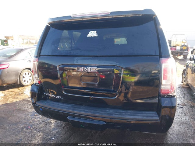 44267257 :رقم المزاد ، 1GKS2HKC2FR122473 vin ، 2015 Gmc Yukon Xl 1500 Slt مزاد بيع