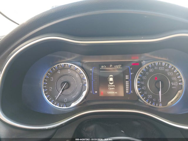 Продаж на аукціоні авто 2017 Chrysler 200 Limited Platinum, vin: 1C3CCCAB1HN508423, номер лоту: 44267262