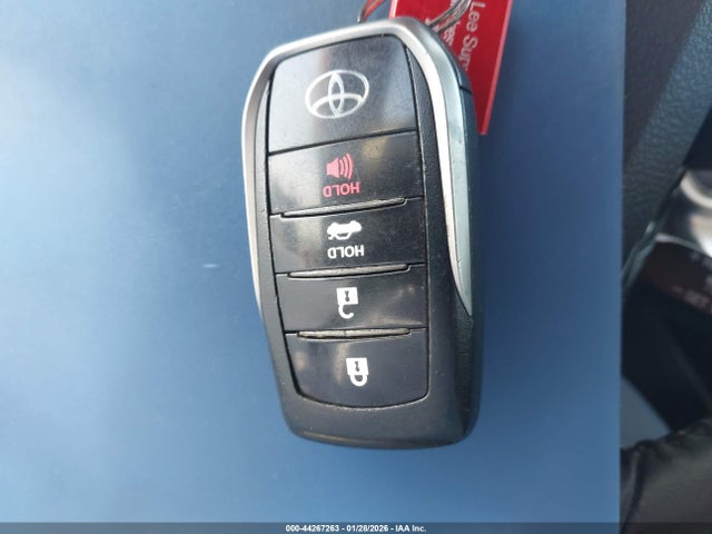 Toyota Mirai 2017 JTDBVRBD4HA002886 Image 11