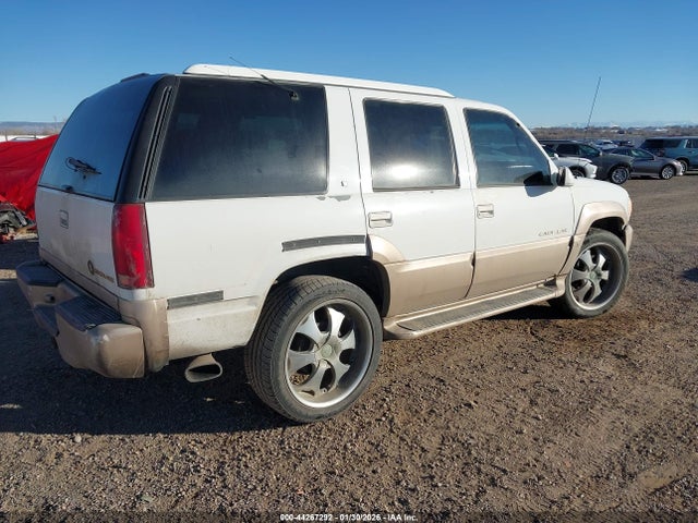 44267292 :رقم المزاد ، 1GYEK13R3YR151965 vin ، 2000 Cadillac Escalade مزاد بيع