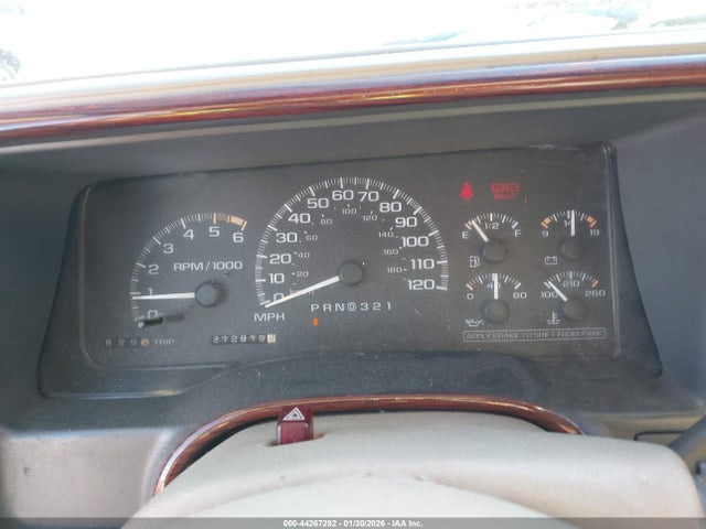 44267292 :رقم المزاد ، 1GYEK13R3YR151965 vin ، 2000 Cadillac Escalade مزاد بيع