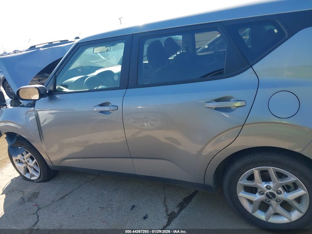 KNDJ23AU1S7955787 KIA Soul Lx/s
