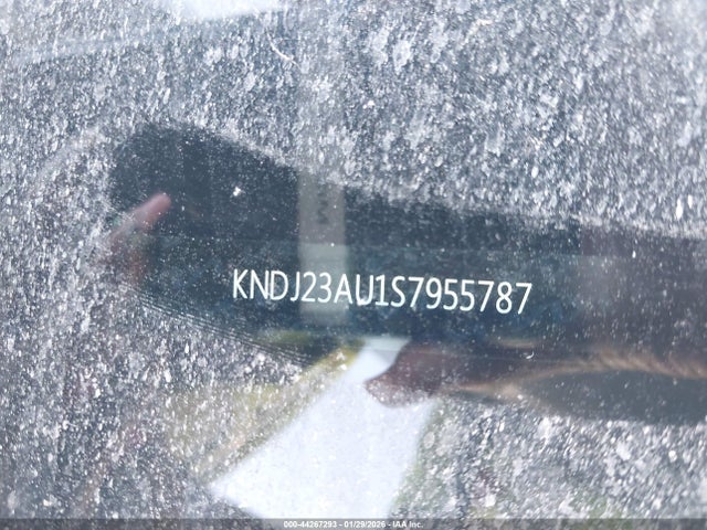 KNDJ23AU1S7955787 KIA Soul Lx/s