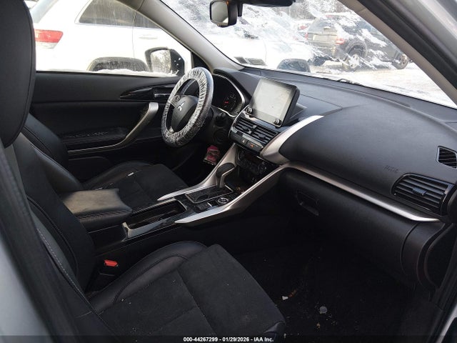 2024 MITSUBISHI ECLIPSE CROSS JA4ATWAA1RZ058384 Photo 4