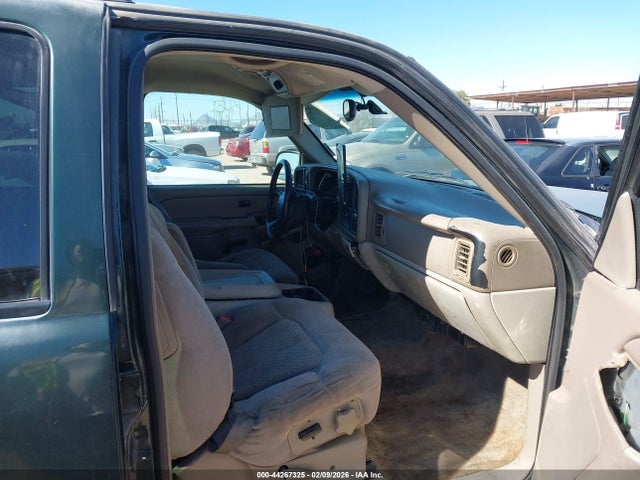 2001 CHEVROLET TAHOE 1GNEC13T91R226552 Photo 4