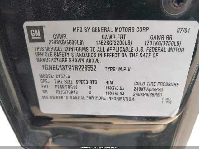 2001 CHEVROLET TAHOE 1GNEC13T91R226552 Photo 8