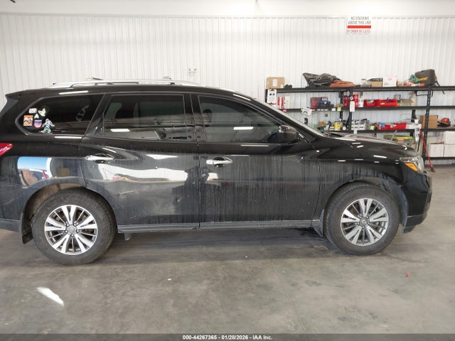 5N1DR2AM9LC643692 Nissan Pathfinder S 4wd