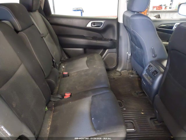 5N1DR2AM9LC643692 Nissan Pathfinder S 4wd