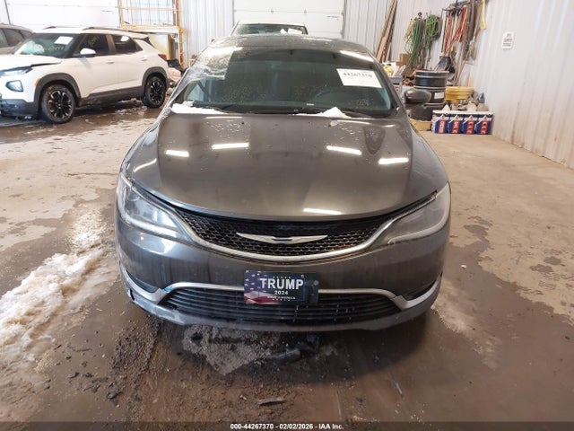 Продажа на аукционе авто 2017 Chrysler 200 Limited Platinum, vin: 1C3CCCAB4HN506830, номер лота: 44267370