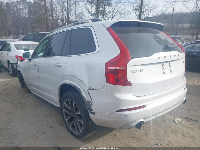 2018 VOLVO XC90 YV4102CK7J1334757 Photo 2