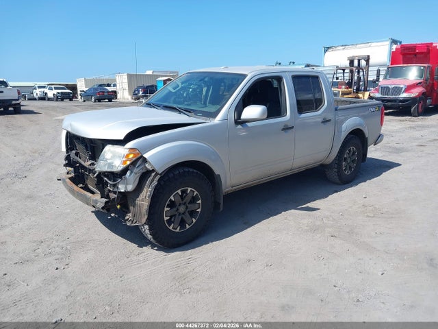 Nissan Frontier Pro-4x 2018 1N6AD0EVXJN752688 Image 2