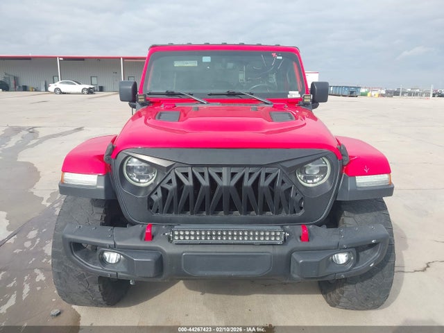 1C4HJXFG8JW123301 Jeep Wrangler Unlimited Rubicon 4x4