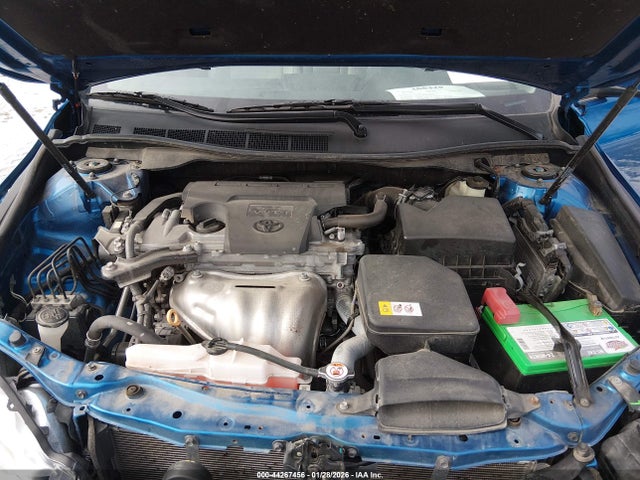 4T1BF1FK5HU806065 Toyota CAMRY SE