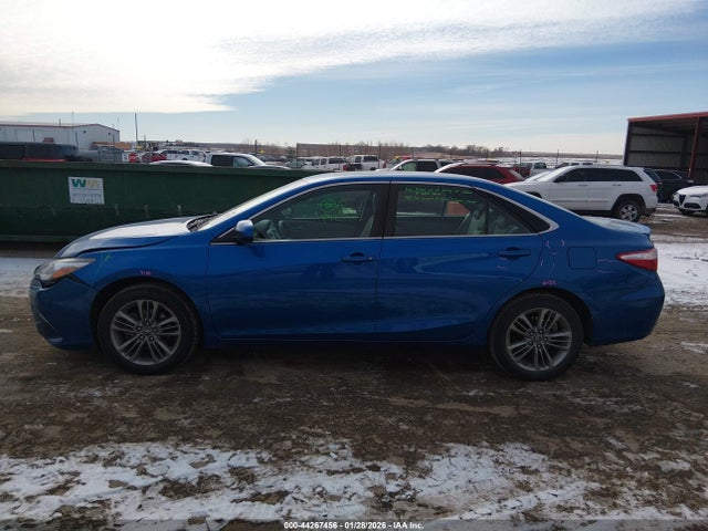 4T1BF1FK5HU806065 Toyota CAMRY SE