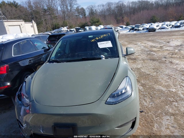 Продаж на аукціоні авто 2021 Tesla Model Y Long Range Dual Motor All-wheel Drive, vin: 5YJYGAEE2MF145413, номер лоту: 44267457