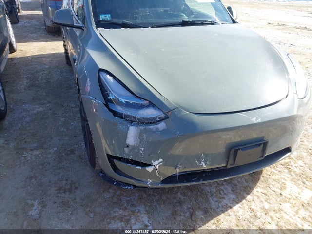 Продаж на аукціоні авто 2021 Tesla Model Y Long Range Dual Motor All-wheel Drive, vin: 5YJYGAEE2MF145413, номер лоту: 44267457