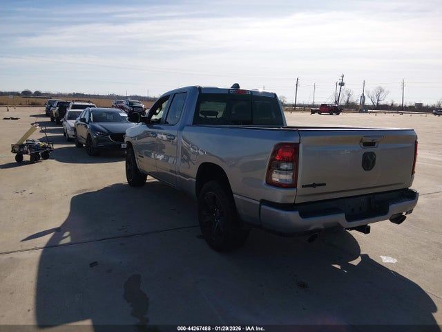 1C6RREBT0NN193849 RAM 1500 Lone Star 4x2 6&#039;4 Box