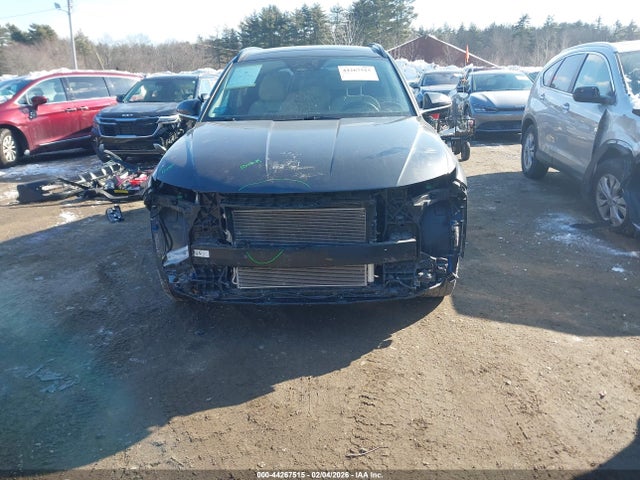 5NMJECAE3NH008098 Hyundai Tucson Limited