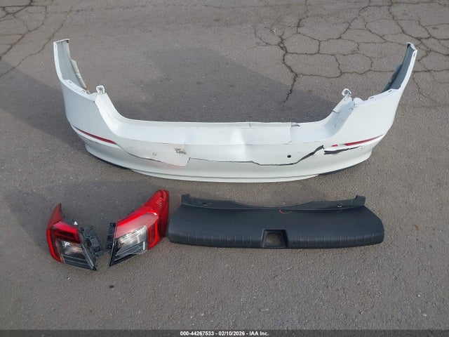 2HGFE1F91NH324411 Honda Civic Touring