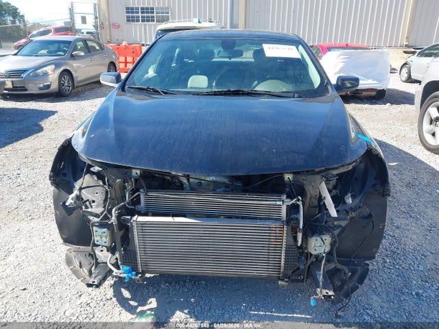 1G1ZD5ST3KF106676 Chevrolet MALIBU LT
