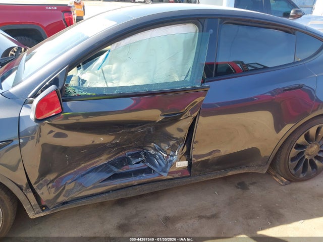 2022 TESLA MODEL Y 7SAYGDEF5NF406497 Photo 5