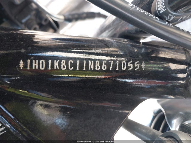 2022 HARLEY-DAVIDSON FLHX 1HD1KBC11NB671055 Photo 9