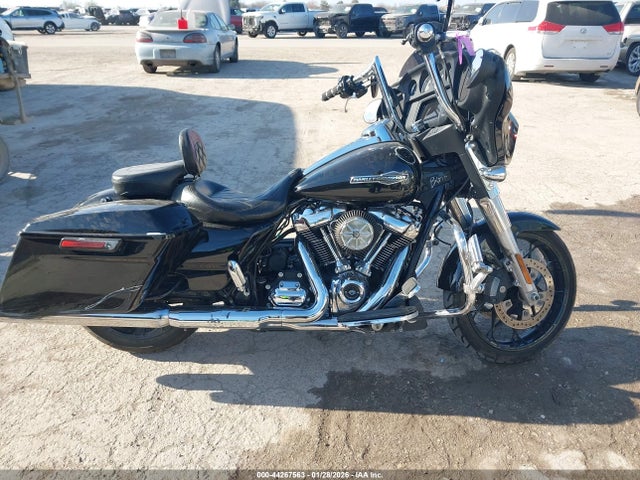 Harley-Davidson FLHX 2022 1HD1KBC11NB671055 Image 12
