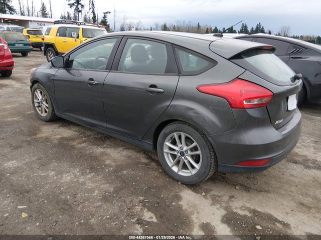1FADP3K28GL315303 Ford FOCUS SE
