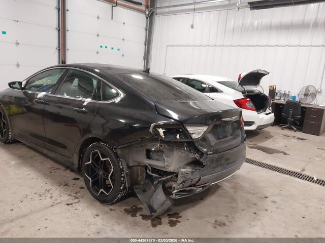 1C3CCCEGXFN589389 Chrysler 200 C
