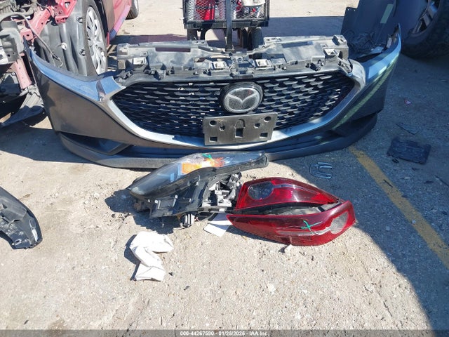 Aukcja sprzedaży 2019 Mazda Mazda3 Preferred Package, vin: JM1BPACL5K1114377, numer aukcji: 44267590