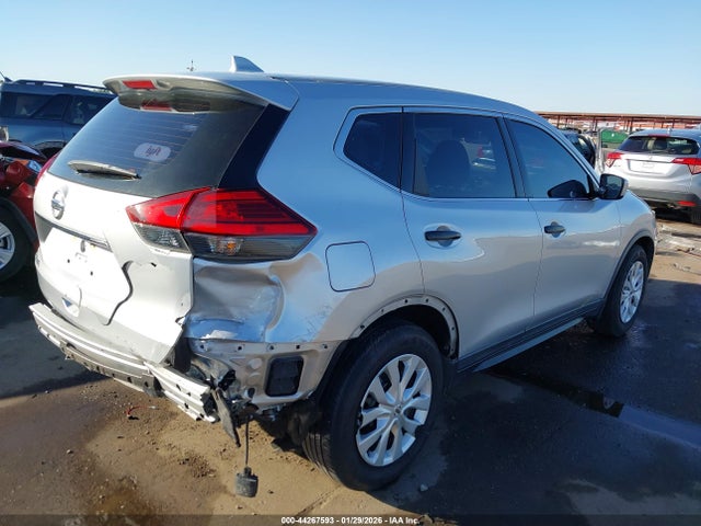 Nissan ROGUE S 2017 KNMAT2MTXHP604671 Image 4
