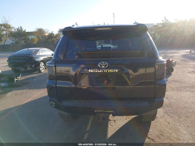 Toyota 4runner Sr5 Premium 2014 JTEBU5JR4E5170522 Image 16