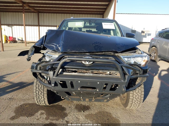 Toyota 4runner Sr5 Premium 2014 JTEBU5JR4E5170522 Image 19