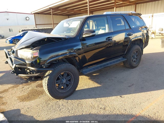 Toyota 4runner Sr5 Premium 2014 JTEBU5JR4E5170522 Image 2