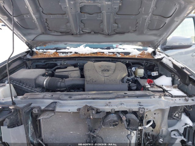 3TMCZ5AN8MM377995 Toyota Tacoma Sr5 V6