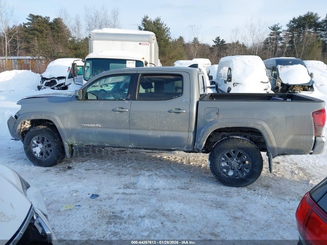 3TMCZ5AN8MM377995 Toyota Tacoma Sr5 V6