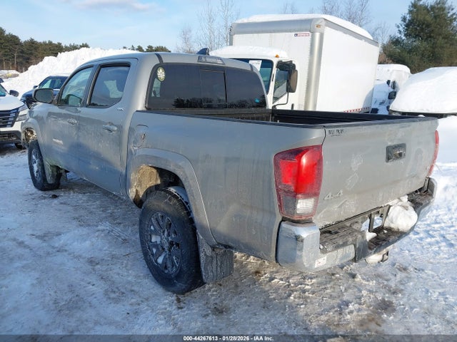 3TMCZ5AN8MM377995 Toyota Tacoma Sr5 V6