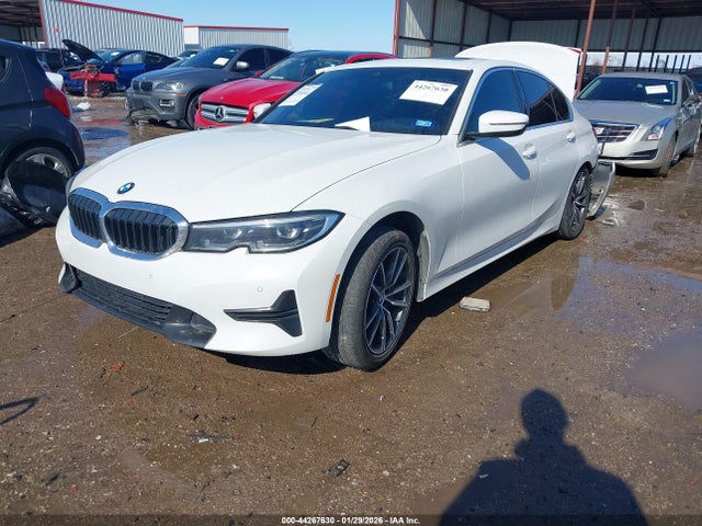 2020 BMW 330I 3MW5R1J09L8B21844 Photo 1