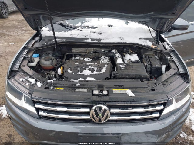 3VV3B7AX4MM072271 Volkswagen Tiguan 2.0t Se/2.0t Se R-line Black/2.0t Sel