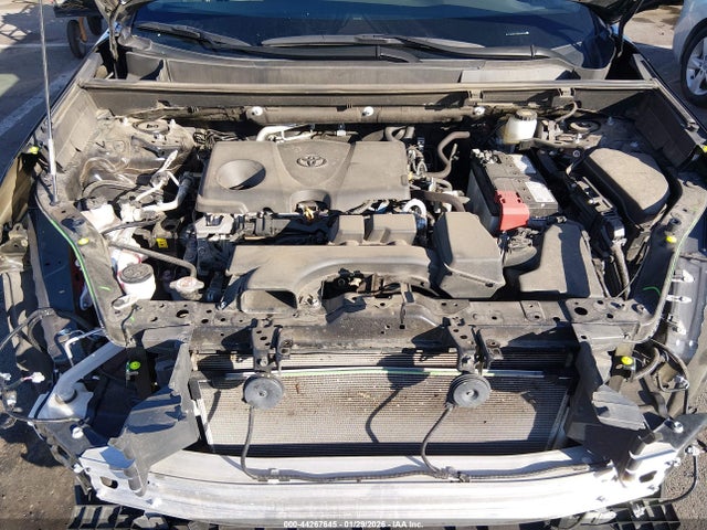 2T3W1RFV3RW339438 Toyota Rav4 Xle