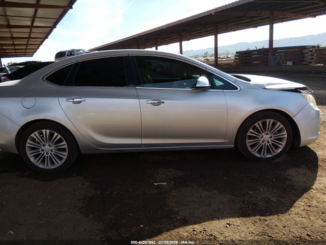 Buick Verano 2014 1G4PP5SK3E4172332 Image 13