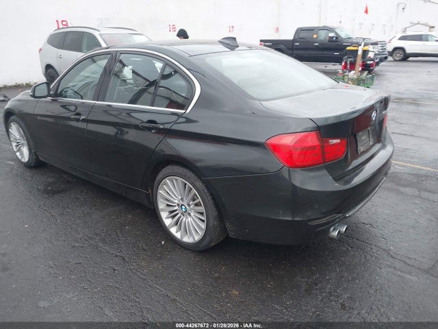 WBA3A5C50FF610353 BMW 328I