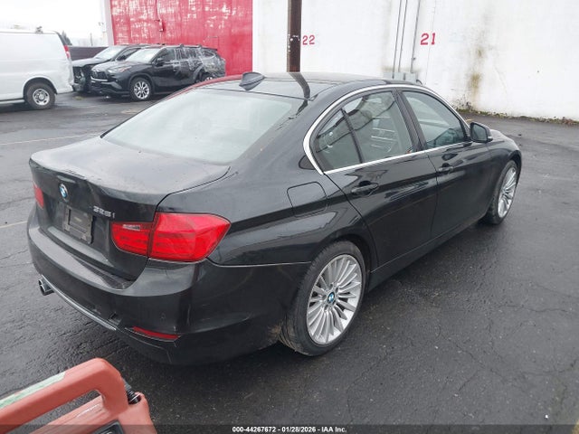 WBA3A5C50FF610353 BMW 328I