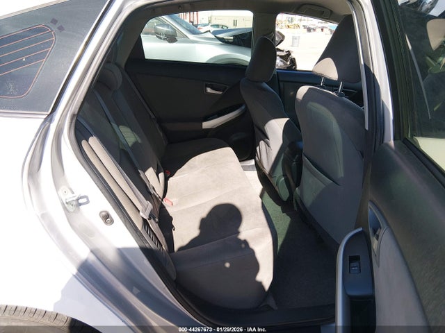 Toyota Prius Two 2014 JTDKN3DU4E0372828 Image 8