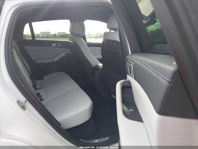 5UX43EX09T9125881 BMW X6 M60i