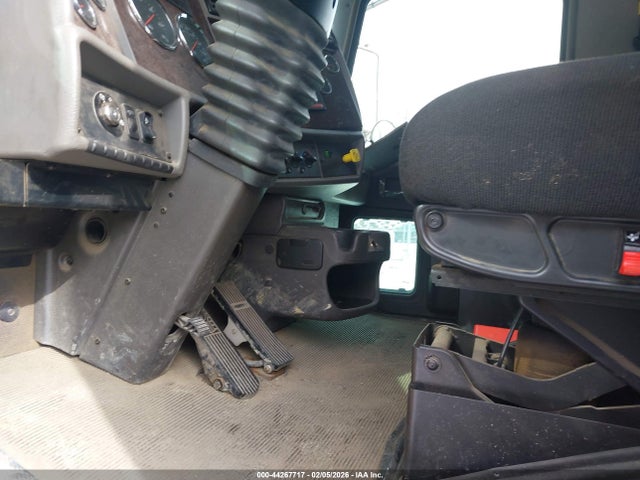 Aukcja sprzedaży 2015 Kenworth Construction T270, vin: 2NKHHM6XXFM425078, numer aukcji: 44267717