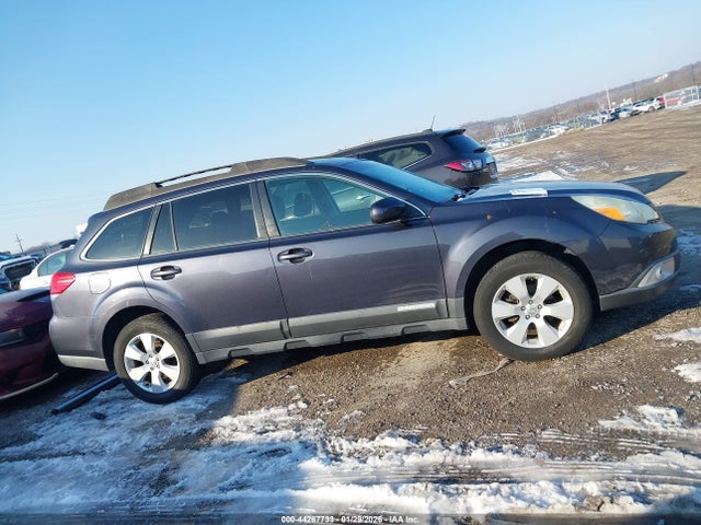 Продажа на аукционе авто 2010 Subaru Outback 2.5i Premium, vin: 4S4BRCGC7A3374844, номер лота: 44267733