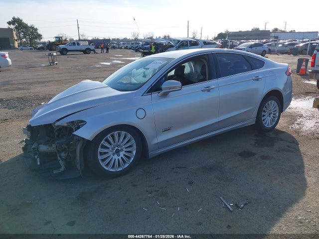 Ford Fusion Energi Se Luxury 2016 3FA6P0PU3GR229237 Image 2