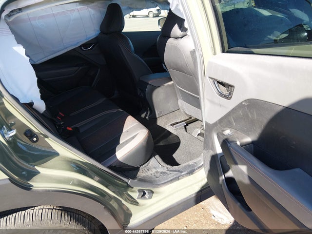 4S4GUHM60R3804435 Subaru Crosstrek Limited