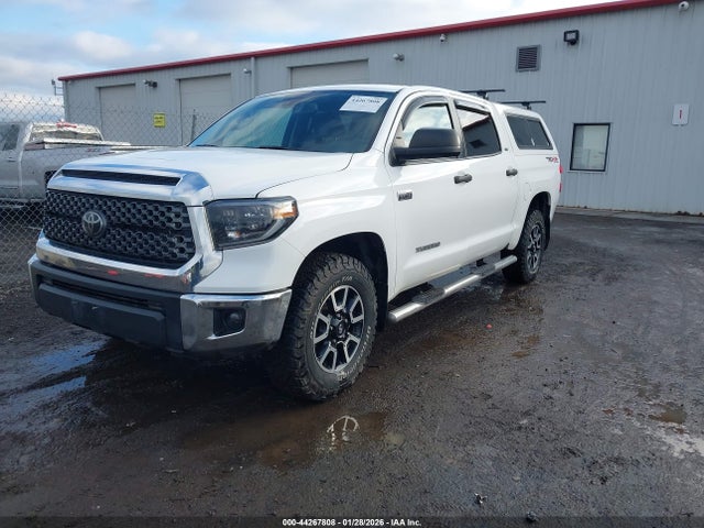Toyota Tundra Sr5 2020 5TFDY5F19LX889481 Image 2